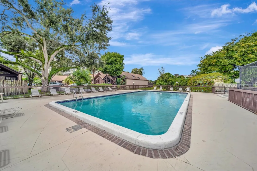 405 University Dr #3-12 Plantation, FL 33324