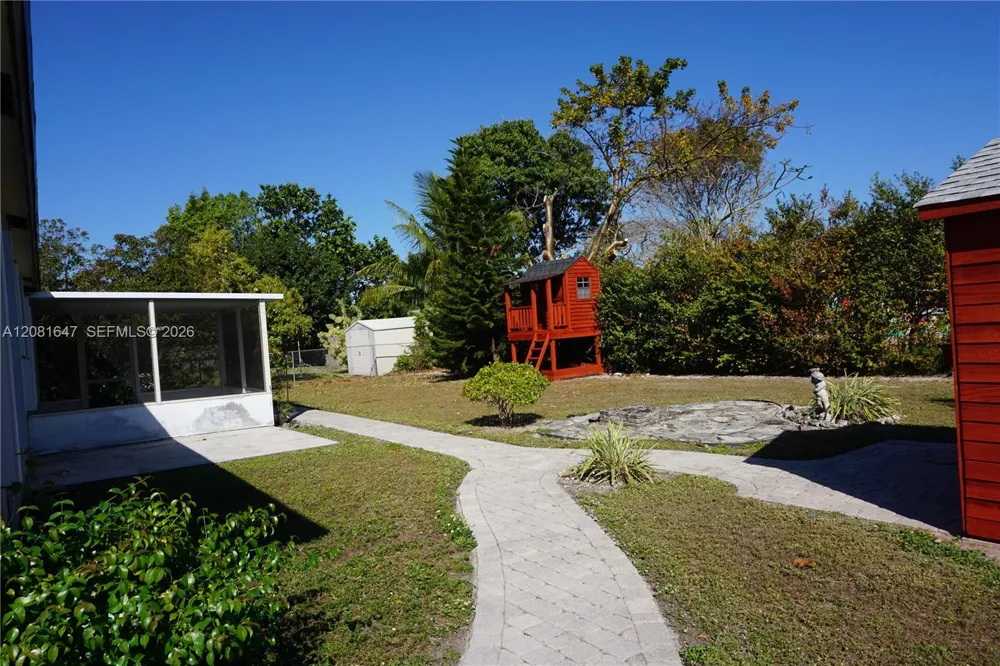 4857 Alfresco St Boca Raton, FL 33428