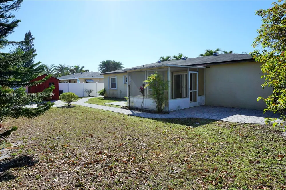 4857 Alfresco St Boca Raton, FL 33428
