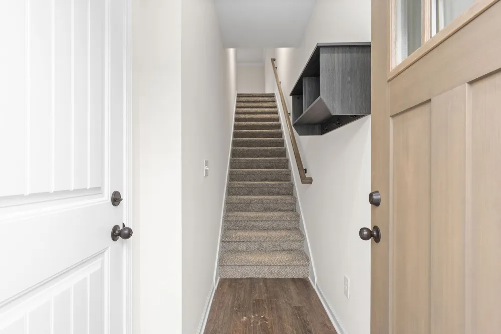 3350 Allen Rd #18I Clarksville, TN 37042