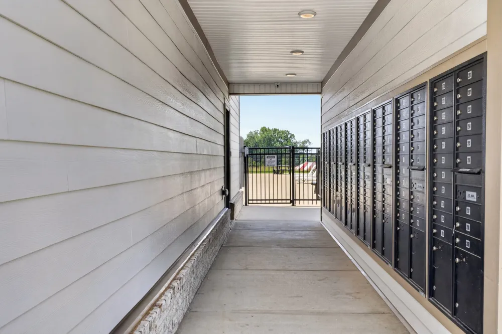 3350 Allen Rd #14L Clarksville, TN 37042