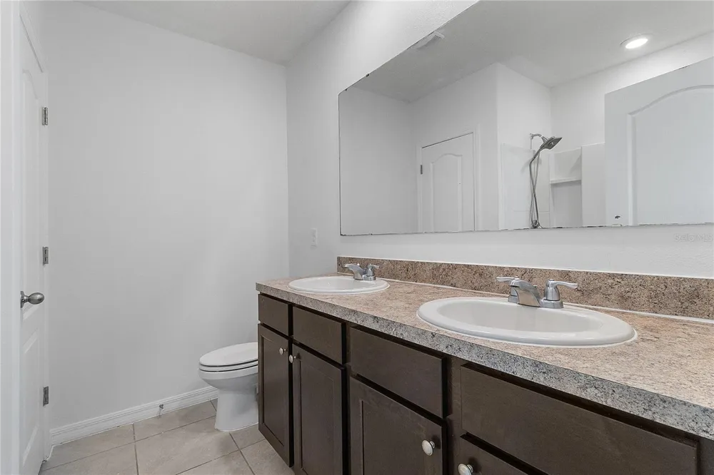 9033 WILDFLOWER LANE Kissimmee, FL 34747