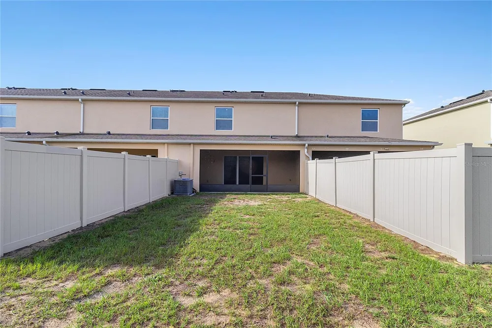 9033 WILDFLOWER LANE Kissimmee, FL 34747