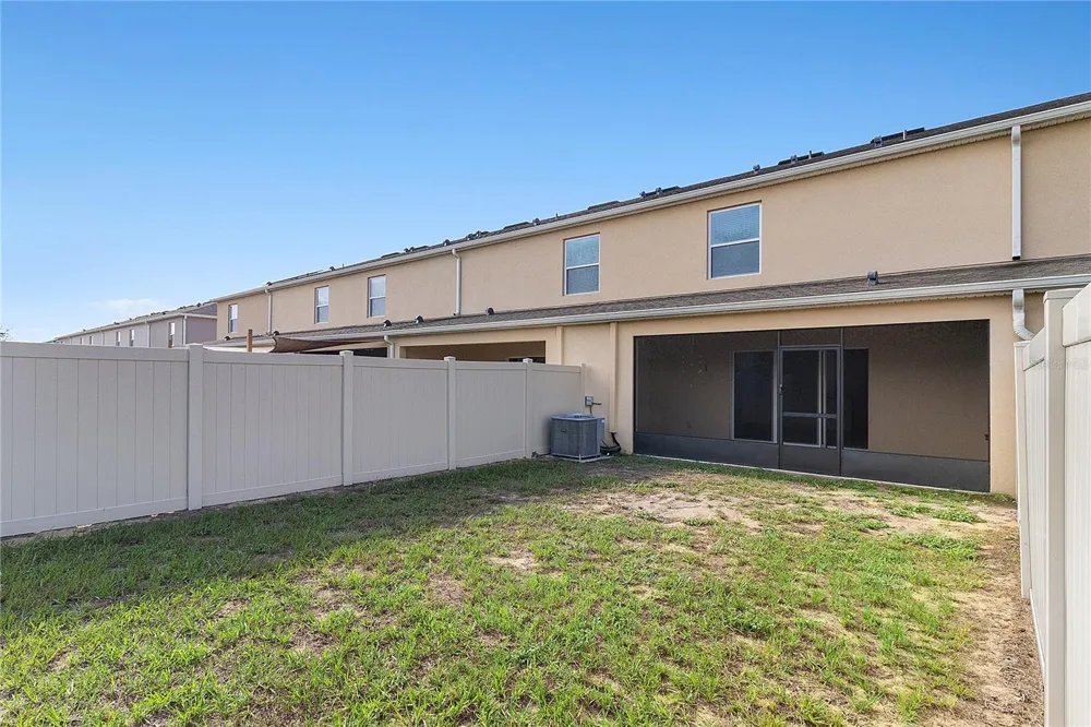 9033 WILDFLOWER LANE Kissimmee, FL 34747