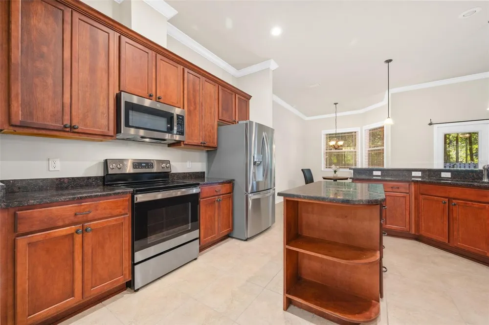 7585 SW 79TH DRIVE Gainesville, FL 32608