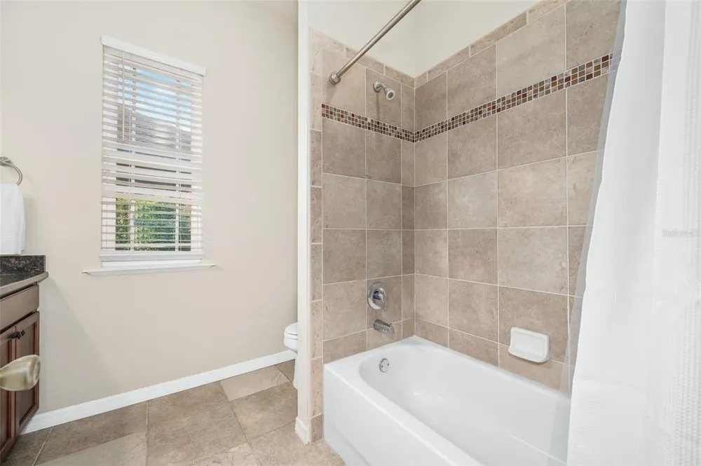 7585 SW 79TH DRIVE Gainesville, FL 32608