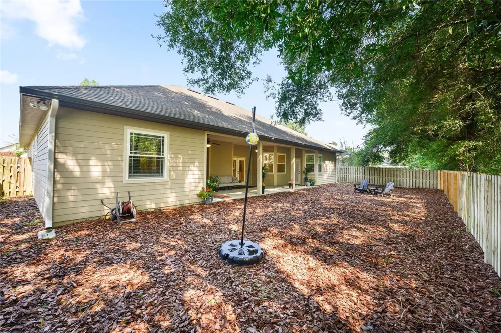 7585 SW 79TH DRIVE Gainesville, FL 32608