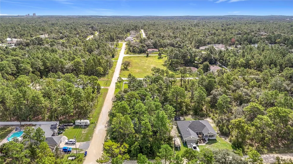 13542 ROBIN AVENUE Weeki Wachee, FL 34614
