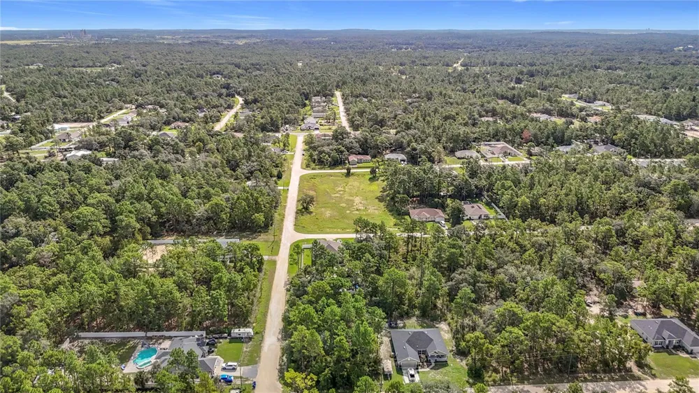 13542 ROBIN AVENUE Weeki Wachee, FL 34614