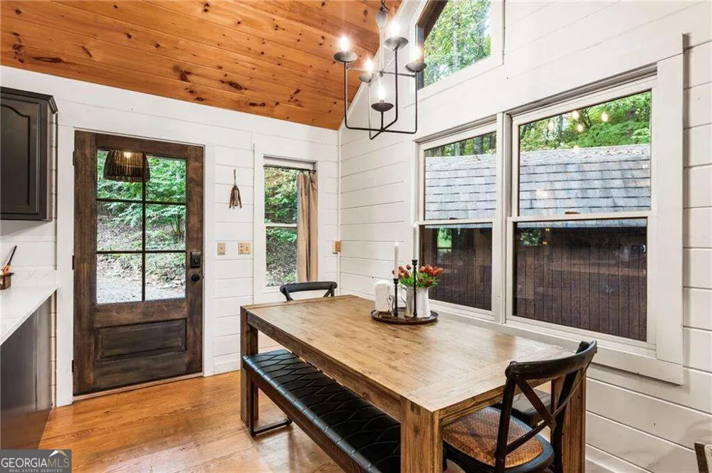 120 Brookhaven TRL Blue Ridge, GA 30513