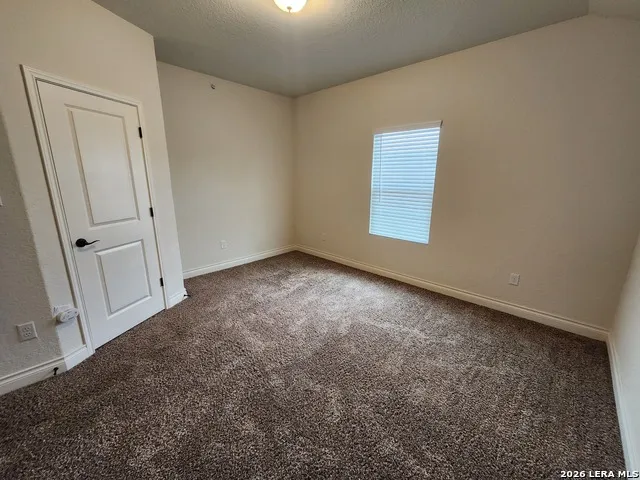 338 UNTERMAIER ST New Braunfels, TX 78130