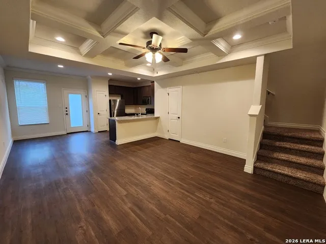 338 UNTERMAIER ST New Braunfels, TX 78130
