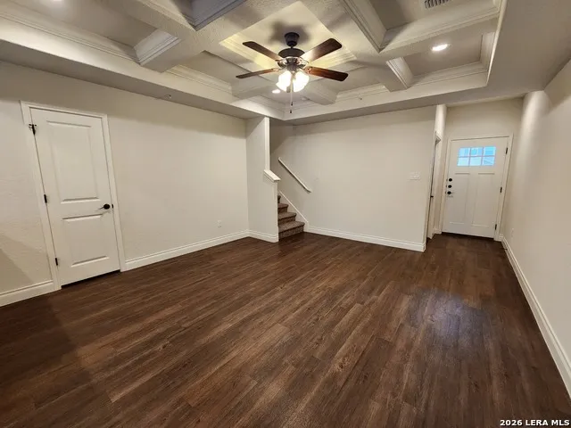 338 UNTERMAIER ST New Braunfels, TX 78130