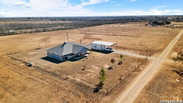 750 Barth Ln Poteet, TX 78065