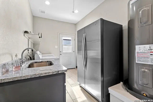 750 Barth Ln Poteet, TX 78065
