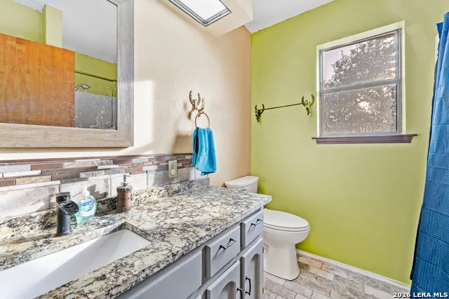 750 Barth Ln Poteet, TX 78065