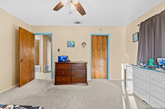 750 Barth Ln Poteet, TX 78065