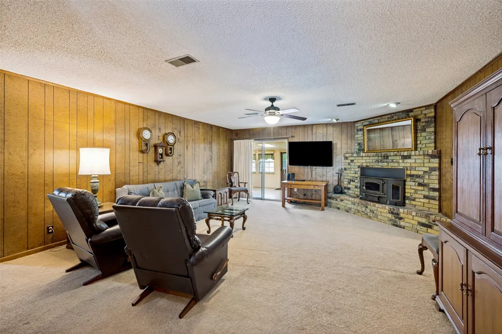 2500 Nottingham Drive Denton, TX 76209