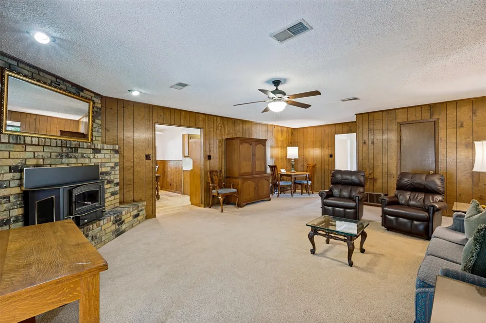 2500 Nottingham Drive Denton, TX 76209