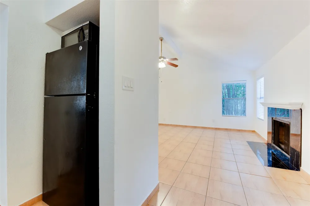2021 Spenwick Drive #724 Houston, TX 77055