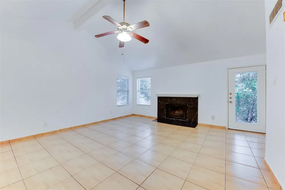 2021 Spenwick Drive #724 Houston, TX 77055