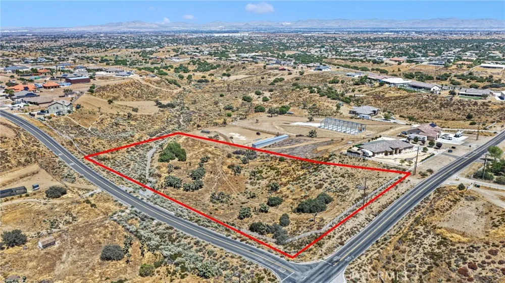 10120 Mesquite Oak Hills, CA 92344