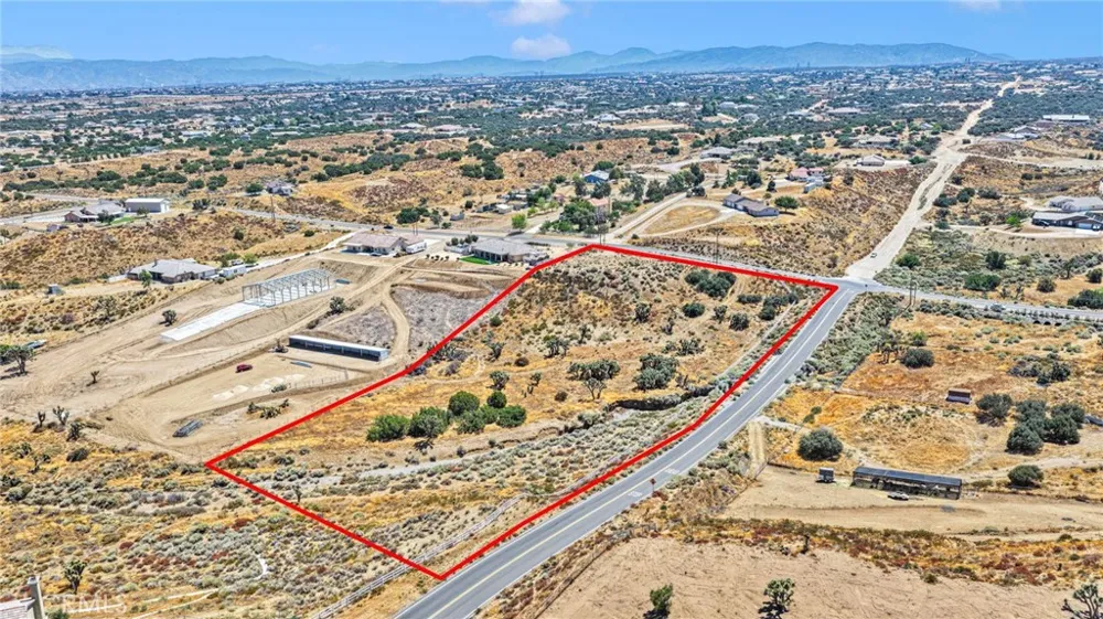 10120 Mesquite Oak Hills, CA 92344