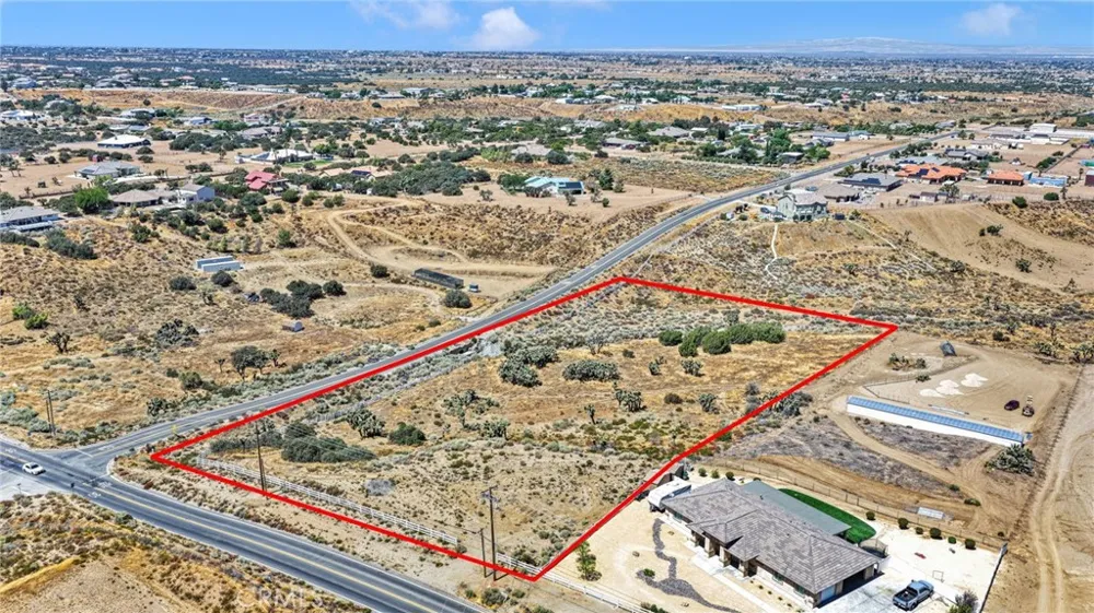 10120 Mesquite Oak Hills, CA 92344