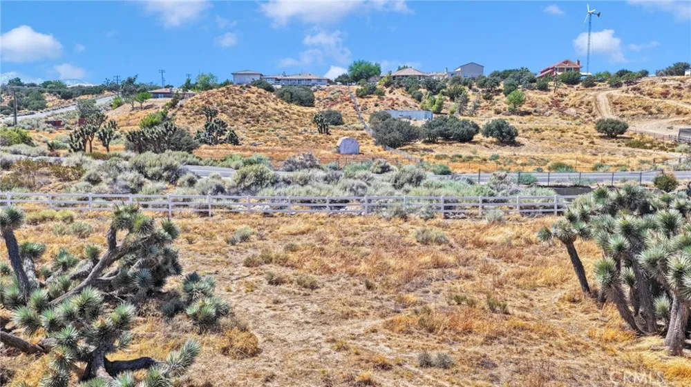 10120 Mesquite Oak Hills, CA 92344
