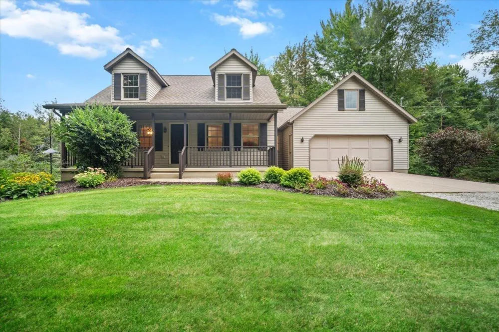 9680 96th Avenue Allendale, MI 49401