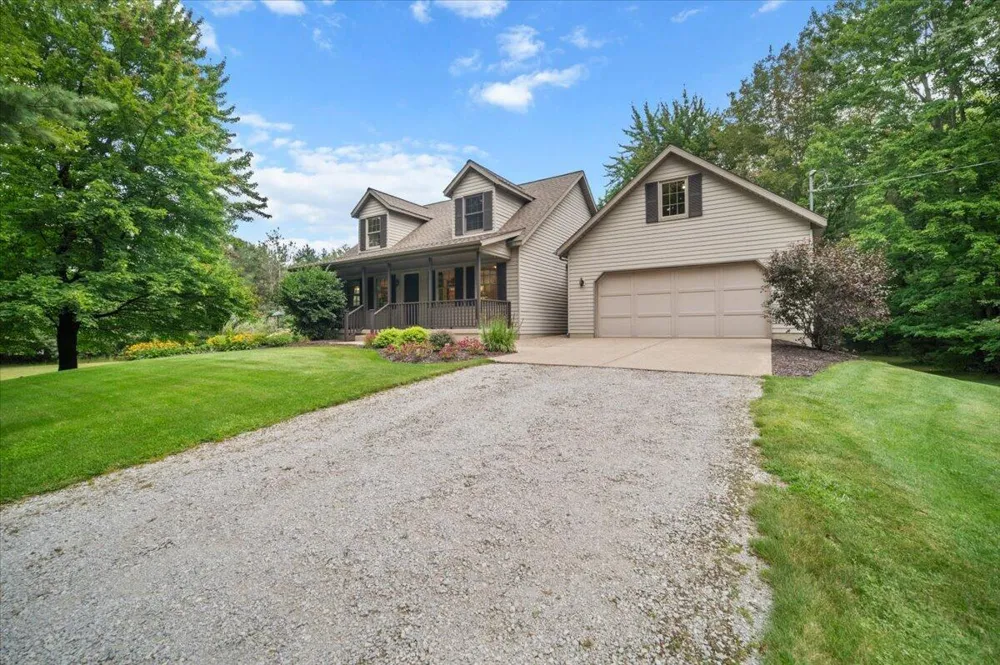 9680 96th Avenue Allendale, MI 49401