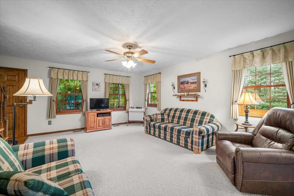 9680 96th Avenue Allendale, MI 49401