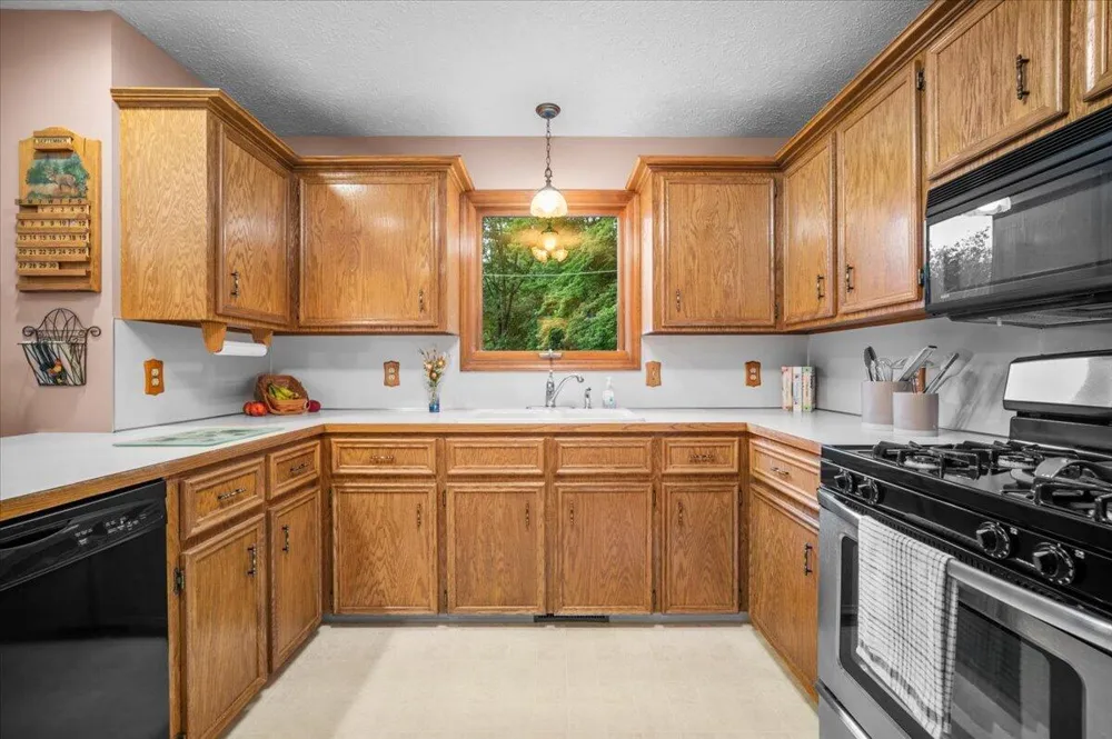 9680 96th Avenue Allendale, MI 49401