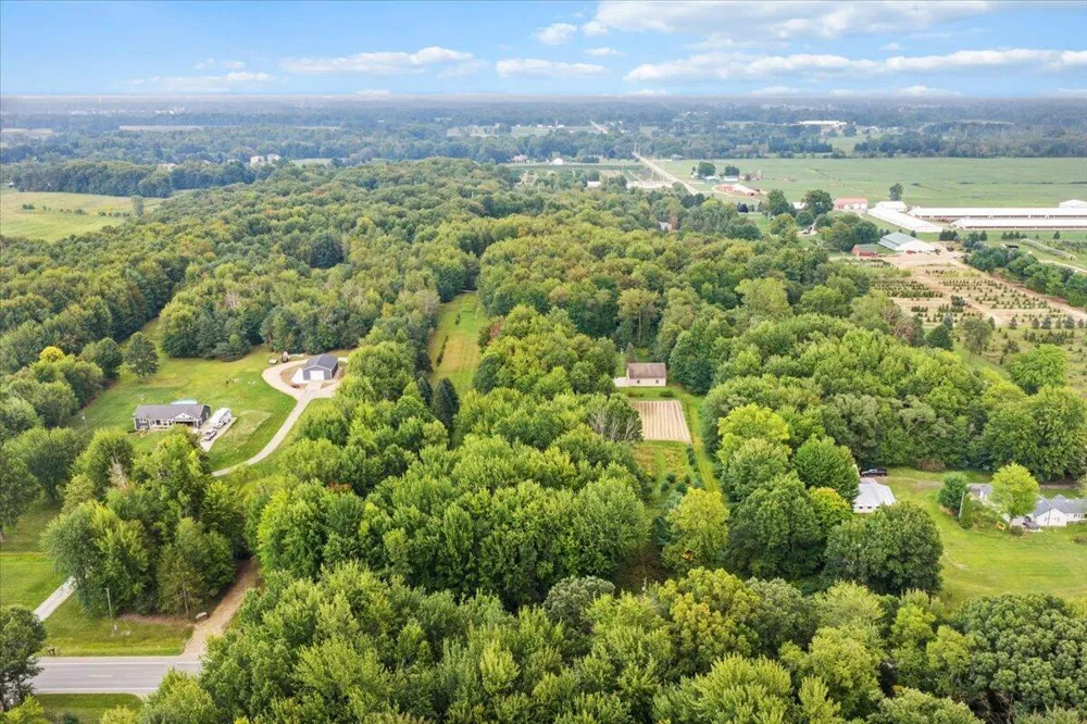 9680 96th Avenue Allendale, MI 49401