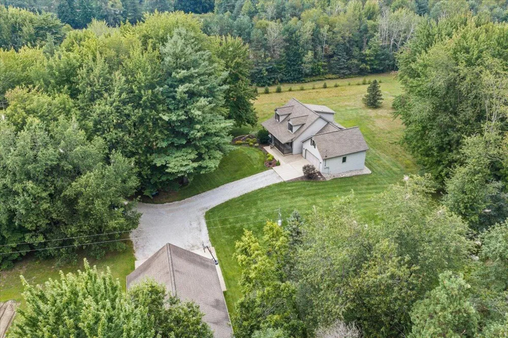 9680 96th Avenue Allendale, MI 49401