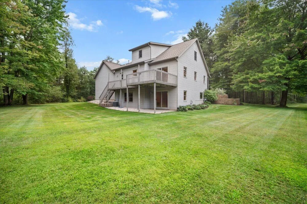 9680 96th Avenue Allendale, MI 49401