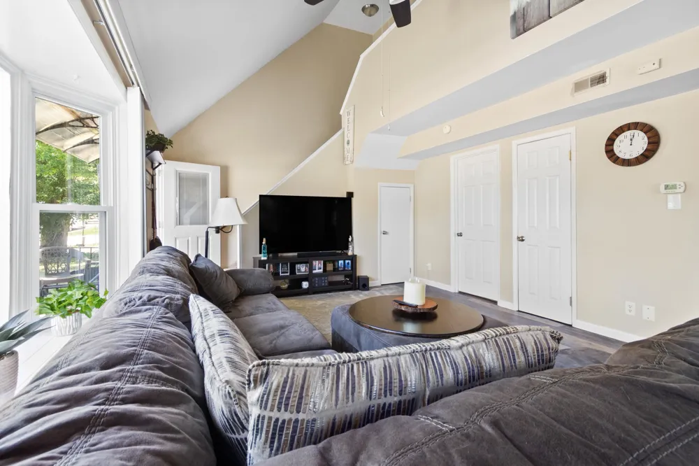 622 E Tampa Avenue Villas, NJ 08251