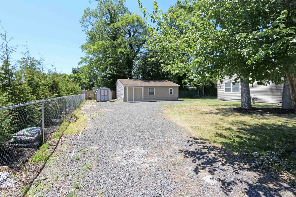 622 E Tampa Avenue Villas, NJ 08251