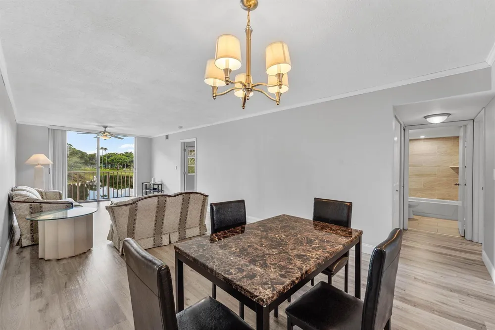 14307 Bedford Drive #204 Delray Beach, FL 33446