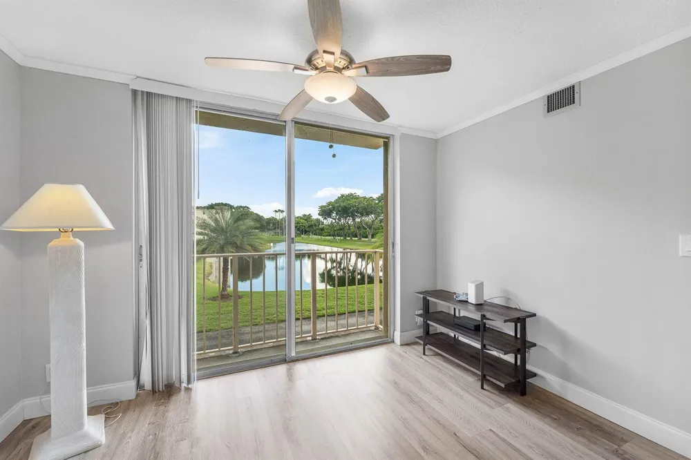 14307 Bedford Drive #204 Delray Beach, FL 33446