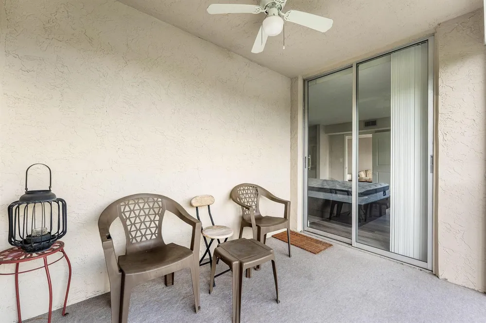 14307 Bedford Drive #204 Delray Beach, FL 33446