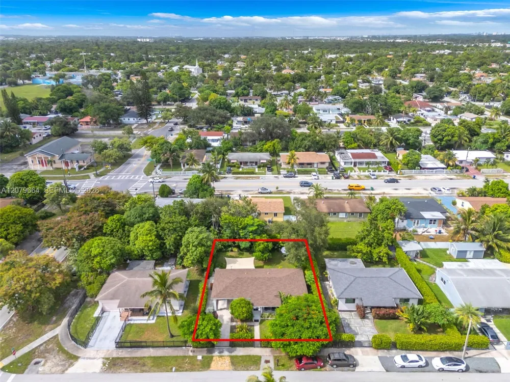 1165 NW 110th St Miami, FL 33168
