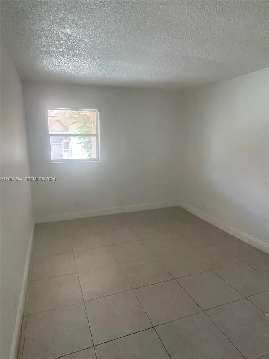 7941 SW 10th St #A North Lauderdale, FL 33068