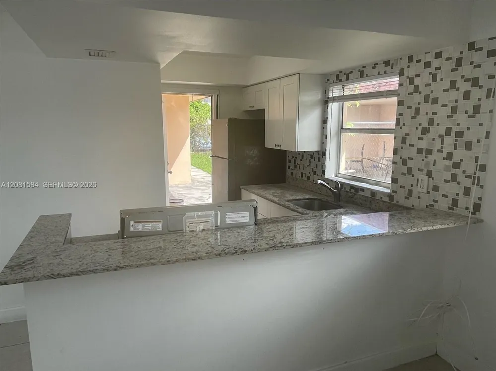 7941 SW 10th St #A North Lauderdale, FL 33068