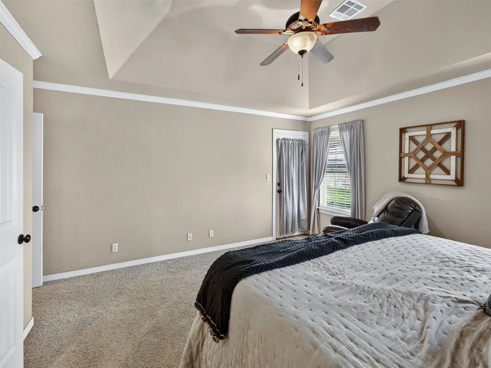 4443 Walnut Street Kiefer, OK 74041