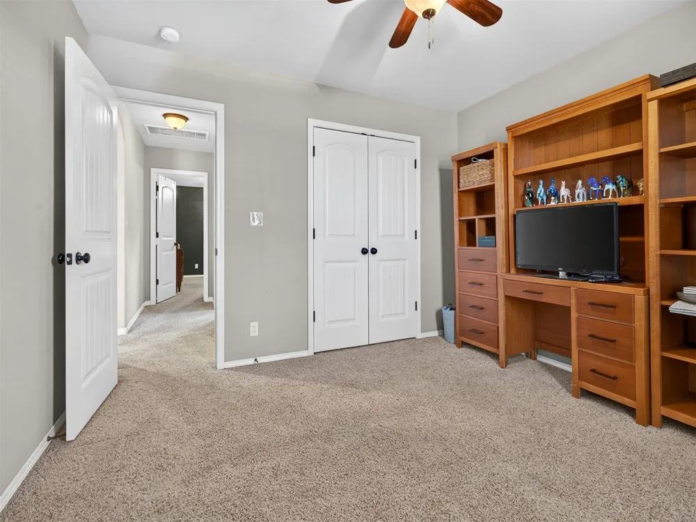 4443 Walnut Street Kiefer, OK 74041
