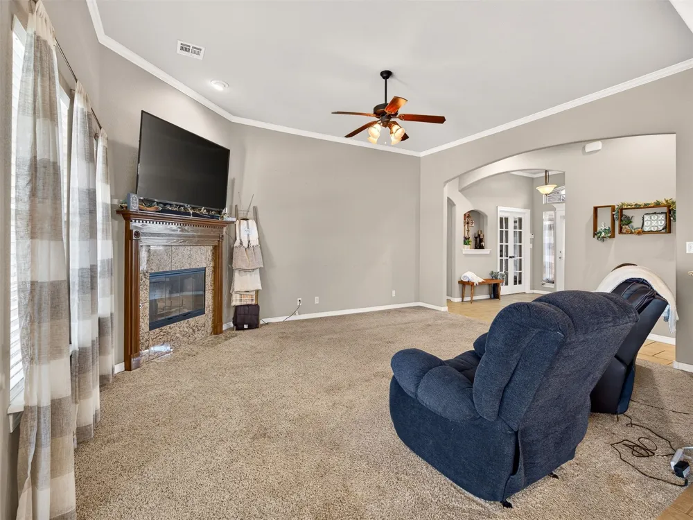 4443 Walnut Street Kiefer, OK 74041
