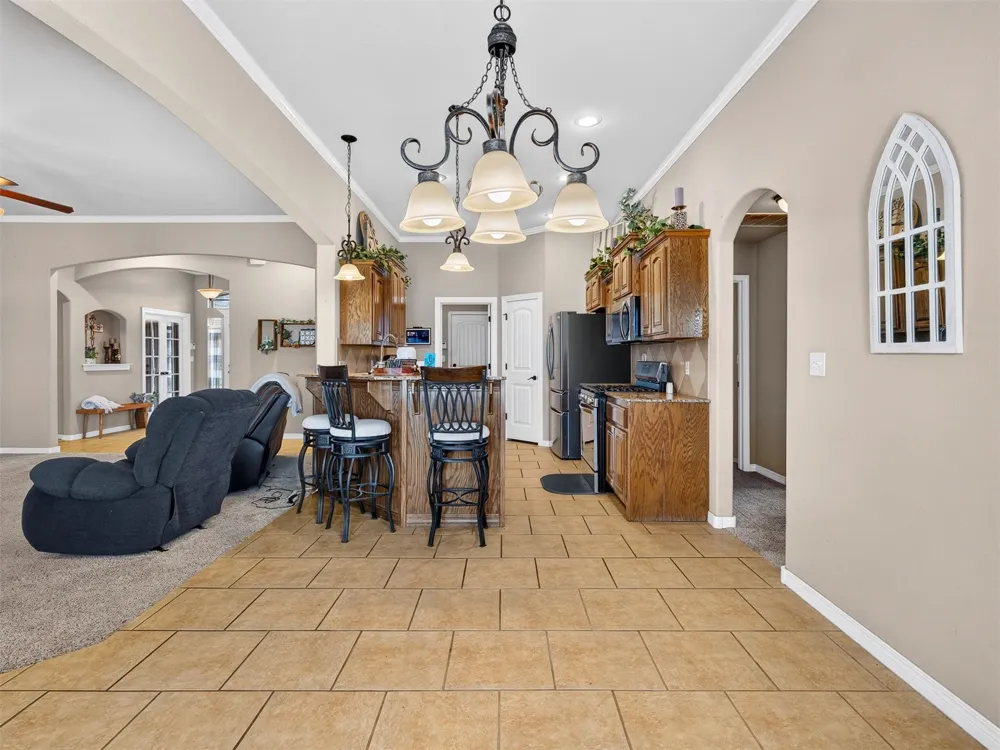 4443 Walnut Street Kiefer, OK 74041
