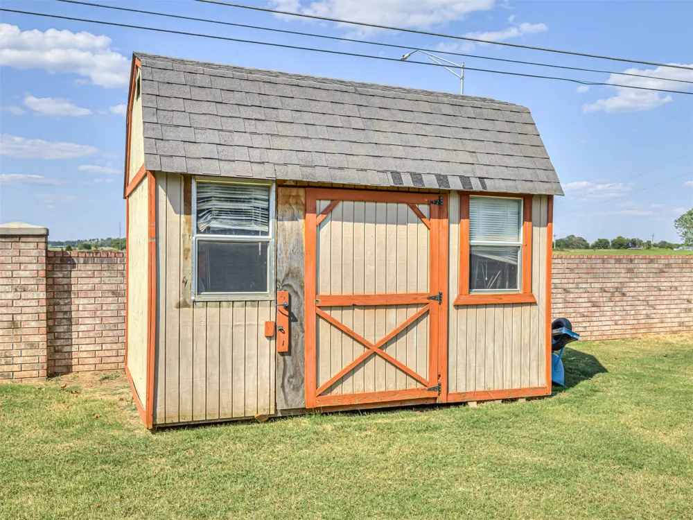 4443 Walnut Street Kiefer, OK 74041