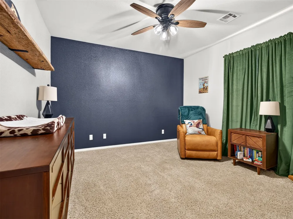 4443 Walnut Street Kiefer, OK 74041